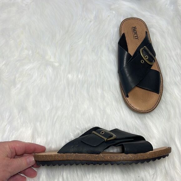 Born NWOT Black Double Strap Buckle Slides Sz 7 - Picture 1 of 6